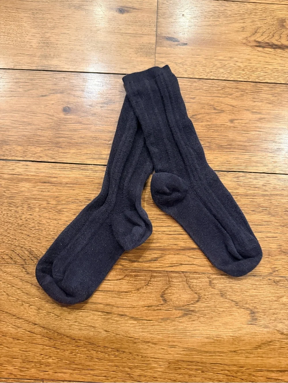 NEVER WORN Tommy Hilfiger Black Ribbed Crew Socks with Signature Flag